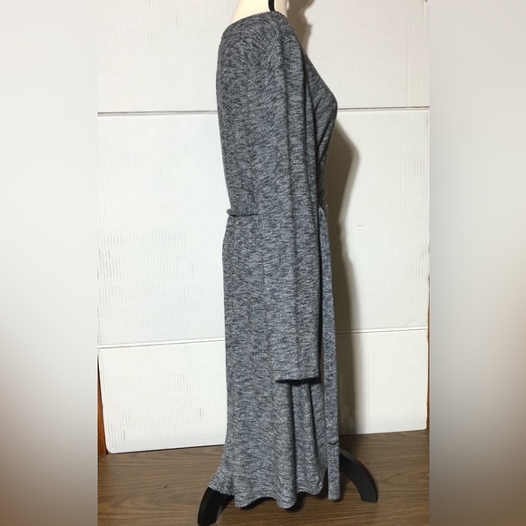 SIMPLY VERA size Large Vera Wang Gray LONG SLEEVE Dress cloth tie belt. - Picture 6 of 10